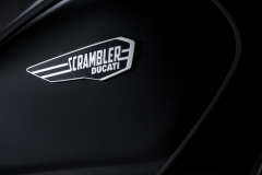 Ducati-Scrambler-Icon-Dark-2025-9