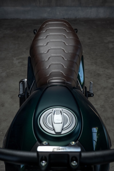 Ducati-Scrambler-Nightshift-Emerald-Green-2026-15