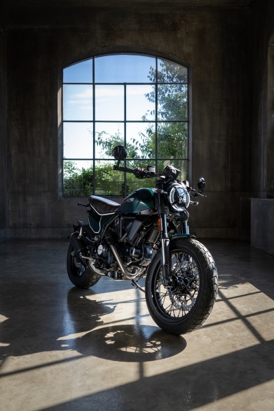 Ducati-Scrambler-Nightshift-Emerald-Green-2026-21