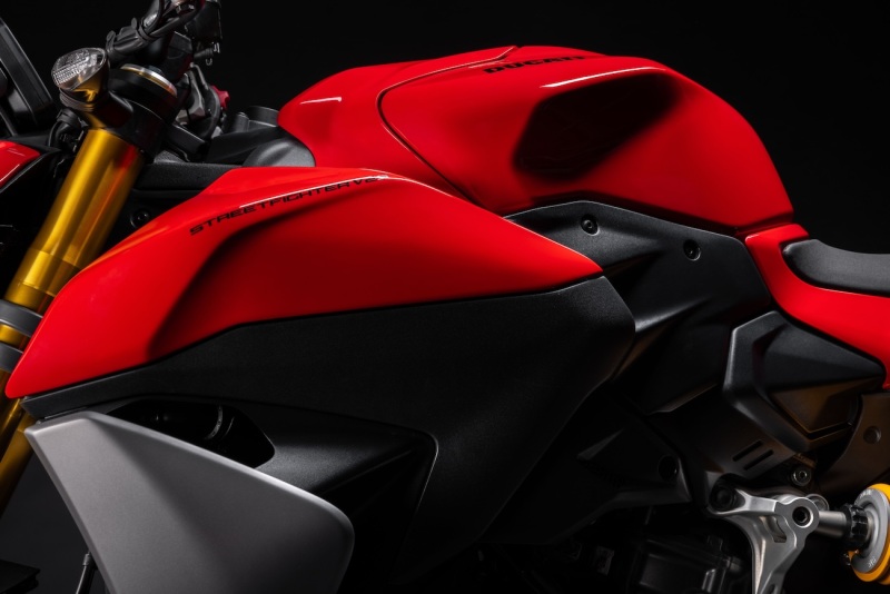 Ducati-Streetfighter-V2S-2025-4