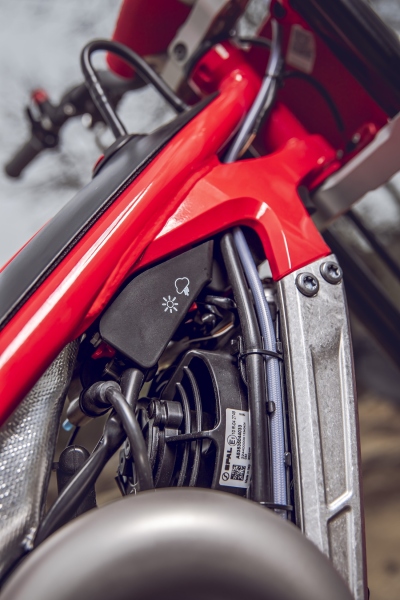 GasGas-Trial-TXT-2025-25