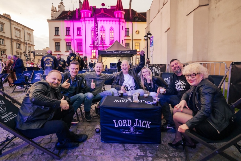 Game-Over-Cycles-GOC-House-Rzeszow-otwarcie-2025-14