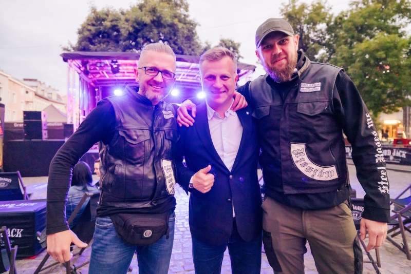 Game-Over-Cycles-GOC-House-Rzeszow-otwarcie-2025-15