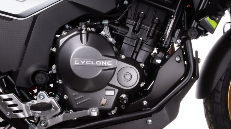 junak-rx-600-2025-studio-23