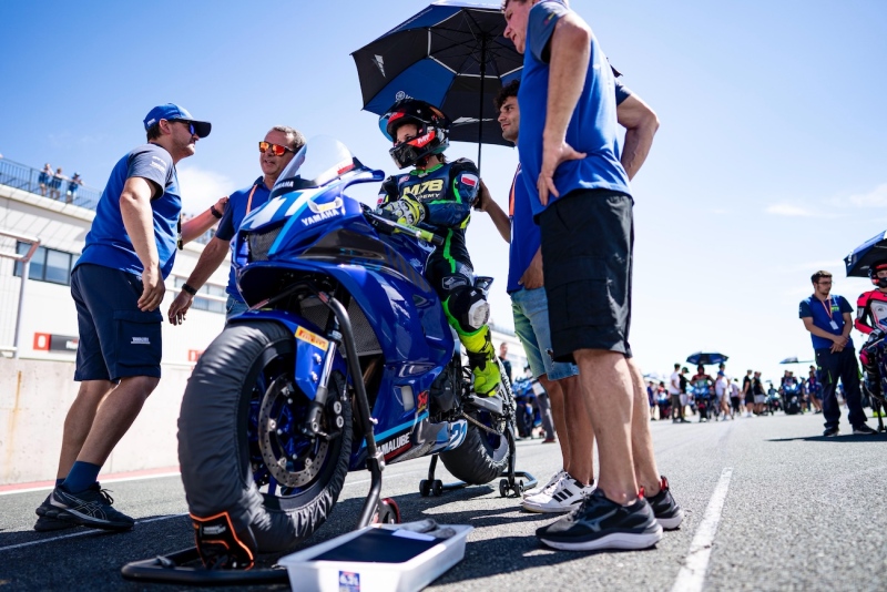 karolina-karola-danak-2025-11