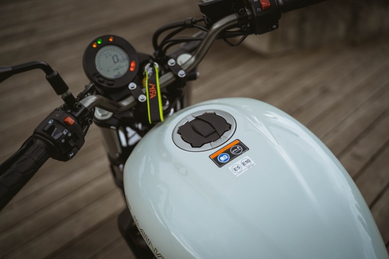 Kawasaki-Eliminator-500-2025-fot-Michal-Farbiszewski-7