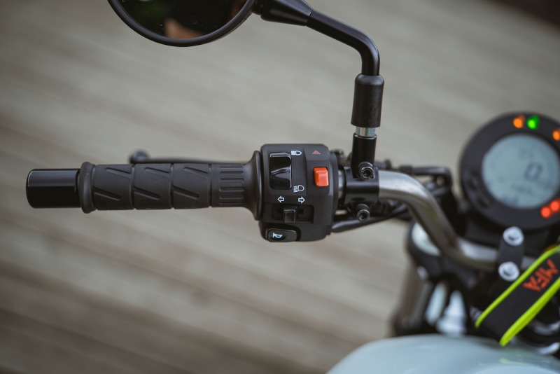 Kawasaki-Eliminator-500-2025-fot-Michal-Farbiszewski-8