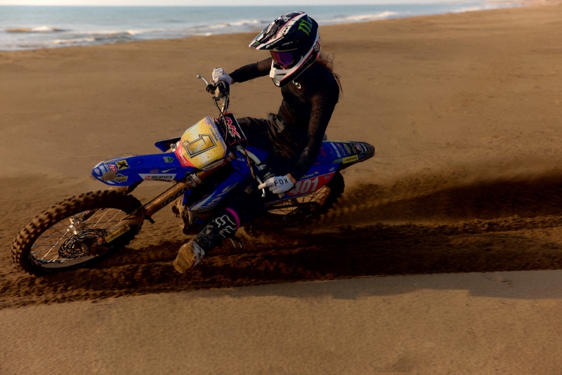 MXGP_2025_Fox-collab_Lotte-Van-Drunen-fot-Monster-Energy-5