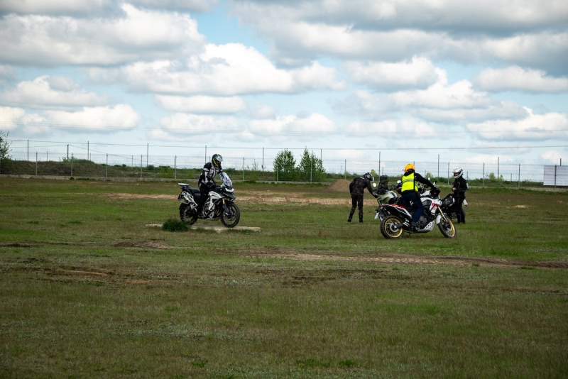 Mazowieckie-Rozpoczecie-Sezonu-Motocyklowego-2025-fot-Mateusz-Debiec-19