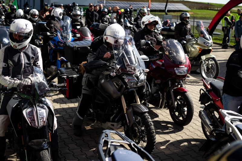 Mazowieckie-Rozpoczecie-Sezonu-Motocyklowego-2025-fot-Mateusz-Debiec-26