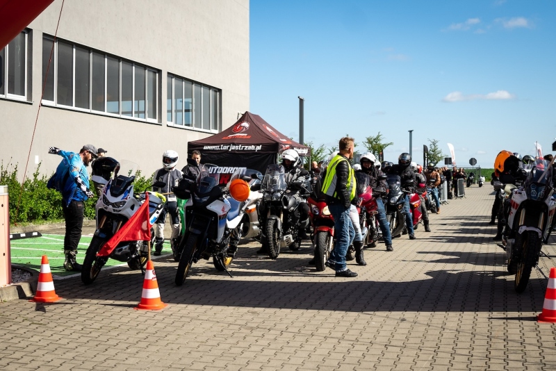 Mazowieckie-Rozpoczecie-Sezonu-Motocyklowego-2025-fot-Mateusz-Debiec-27