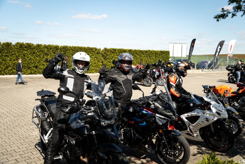 Mazowieckie-Rozpoczecie-Sezonu-Motocyklowego-2025-fot-Mateusz-Debiec-31