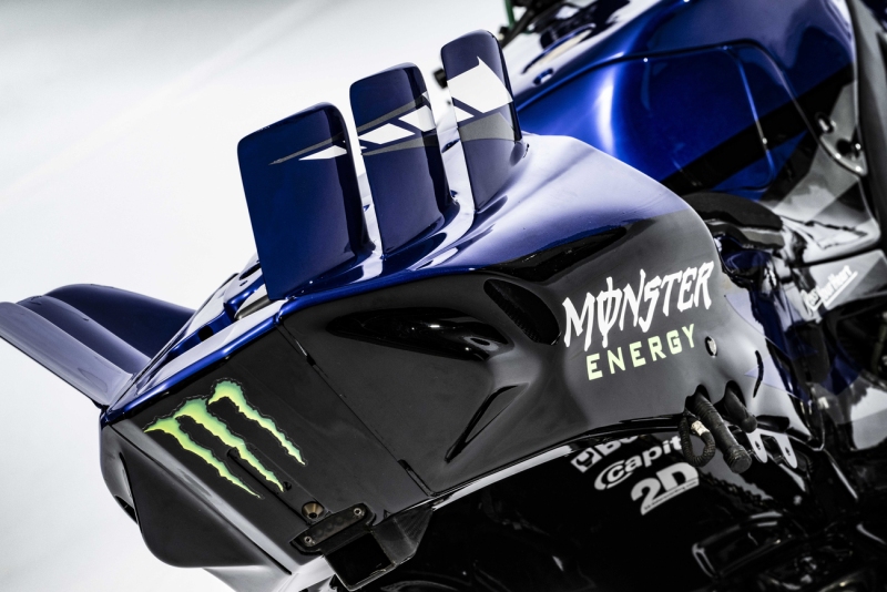 YZR-M1-Monster-Energy-Yamaha-MotoGP-2025-prezentacja-15