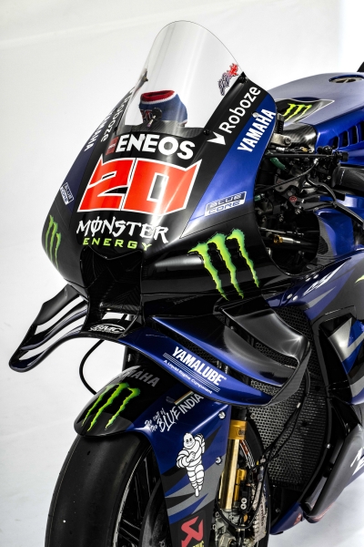 YZR-M1-Monster-Energy-Yamaha-MotoGP-2025-prezentacja-9