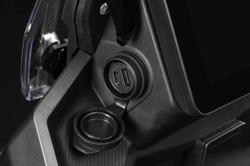 Morbidelli-R1002VX-studio-15