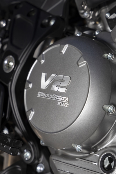 Moto-Morini-X-Cape-1200-detale-20