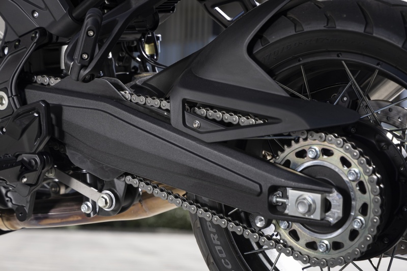 Moto-Morini-X-Cape-1200-detale-28