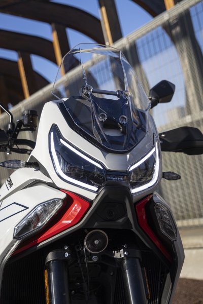 Moto-Morini-X-Cape-1200-detale-4