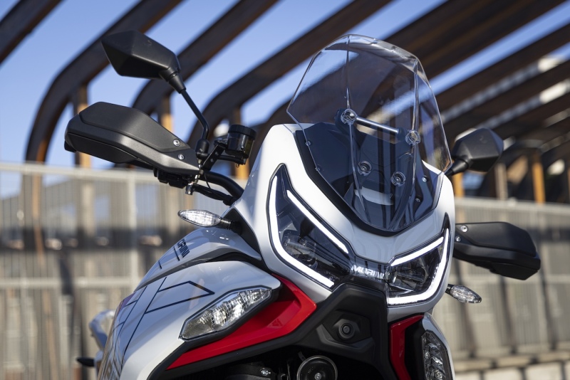 Moto-Morini-X-Cape-1200-detale-9