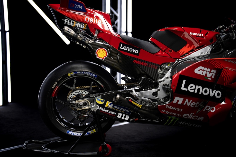 Ducati-Desmosedici-GP24-MotoGP-Bagnaia-Bastianini-prezentacja-2024-13