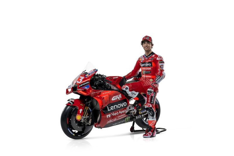 Enea-Bastianini-prezentacja-Ducati-MotoGP-2024-20
