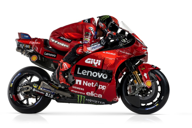 Pecco-Bagnaia-prezentacja-Ducati-MotoGP-2024-9