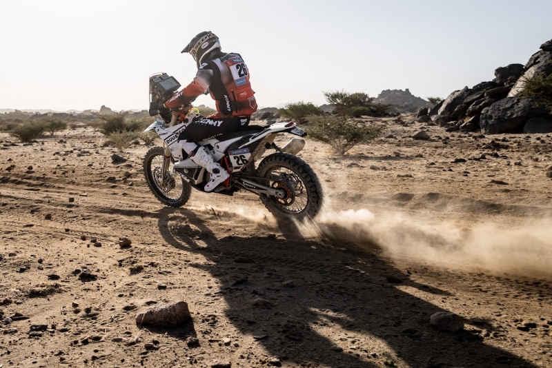 Konrad-Dabrowski-–-Duust-Rally-Team-–-Rajd-Dakar-2025-5