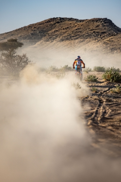 Edgar Canet (ESP) for Red Bull KTM Factory Racing Team is seen at the stage 1 of Rally Dakar 2025 in Bisha, Saudi Arabia on January 04, 2025. // Kin Marcin / Red Bull Content Pool // SI202501040252 // Usage for editorial use only //