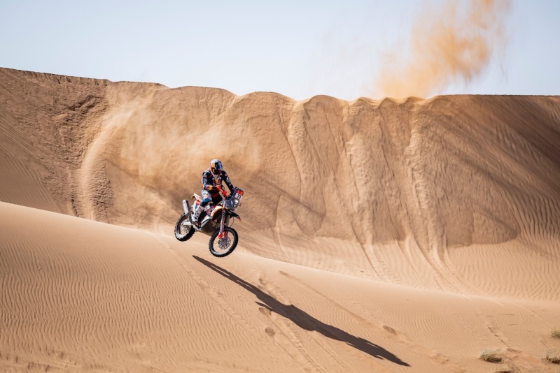 Edgar Canet (ESP) of BAS World KTM Racing Team races during stage 02 of Rally Dakar 2025 in Bisha, Saudi Arabia on January 05, 2025. // Marcelo Maragni / Red Bull Content Pool // SI202501050021 // Usage for editorial use only //