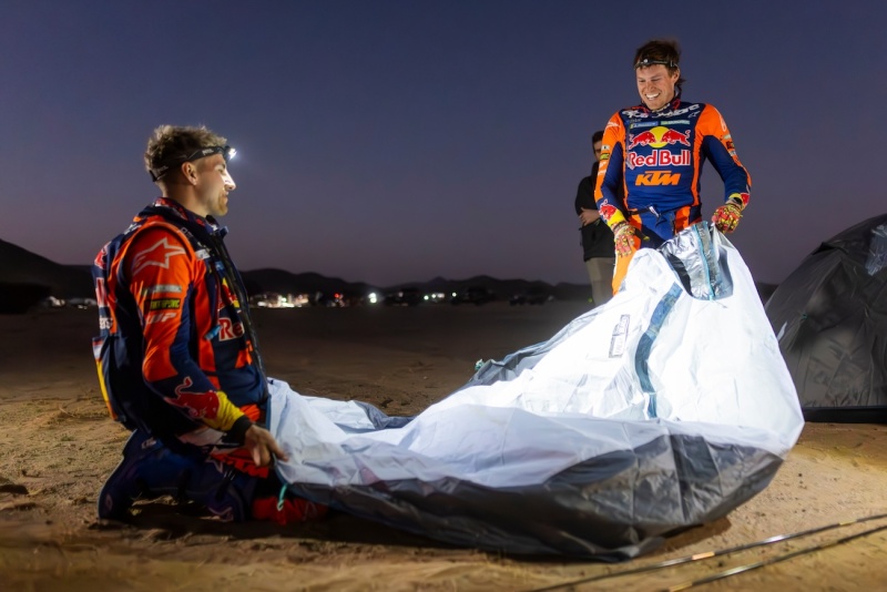 Luciano Benavides and Daniel Sanders of the Red Bull KTM Factory Racing during the Stage 2 of the Dakar 2025 from January 5 to 6, 2025 around Bisha, Saudi Arabia // DPPI / Red Bull Content Pool // SI202501060091 // Usage for editorial use only //