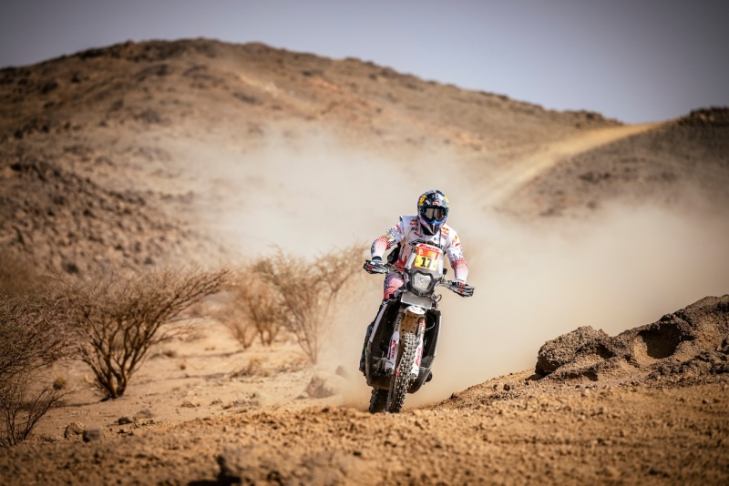 Mohammed Balooshi (ARE) of Fantastic Racing Rally Team races during the prologue stage of Rally Dakar 2025 in Bisha, Saudi Arabia on January 03, 2025 // Marcelo Maragni / Red Bull Content Pool // SI202501030080 // Usage for editorial use only //