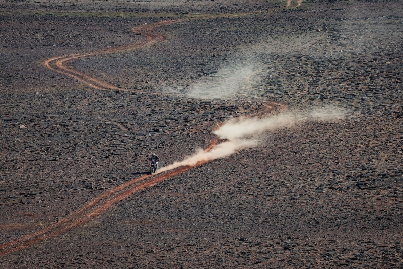 Edgar Canet, on his KTM of the Bas World KTM Racing Team during the Stage 4 of the Dakar 2025 on January 8, 2025 between Al Henakiyah and Al Ula, Saudi Arabia // DPPI / Red Bull Content Pool // SI202501080712 // Usage for editorial use only //