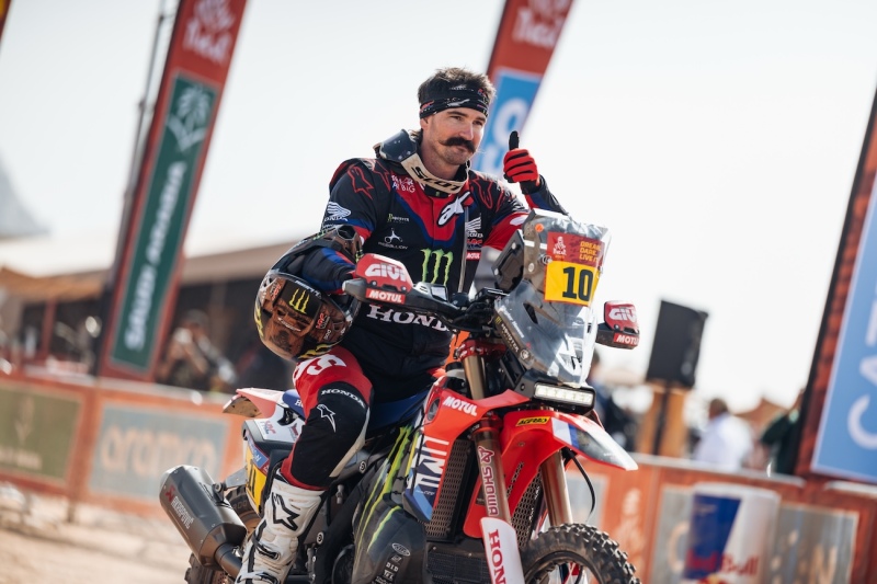 Rajd-Dakar-Rally-2025-Howes-Beveren-Buhler-Branch-Quintanilla-Brabec-Cornejo-HRC-Honda-Hero-fot-Monster-Energy-105