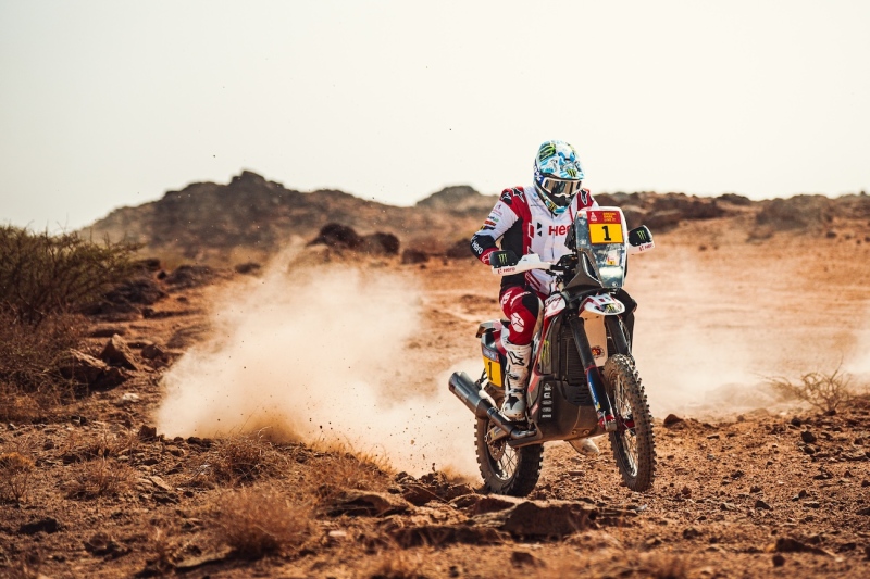 Rajd-Dakar-Rally-2025-Howes-Beveren-Buhler-Branch-Quintanilla-Brabec-Cornejo-HRC-Honda-Hero-fot-Monster-Energy-23