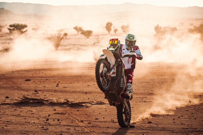 Rajd-Dakar-Rally-2025-Howes-Beveren-Buhler-Branch-Quintanilla-Brabec-Cornejo-HRC-Honda-Hero-fot-Monster-Energy-26