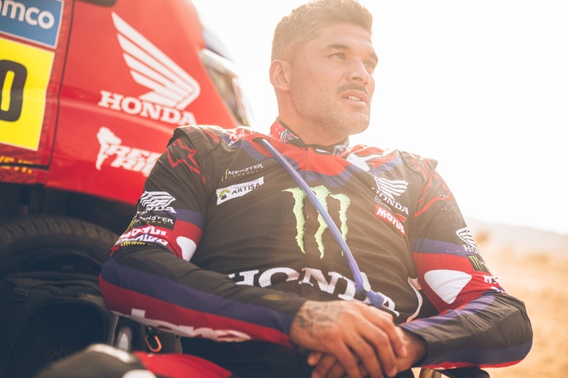 Rajd-Dakar-Rally-2025-Howes-Beveren-Buhler-Branch-Quintanilla-Brabec-Cornejo-HRC-Honda-Hero-fot-Monster-Energy-38