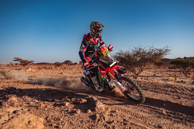 Rajd-Dakar-Rally-2025-Howes-Beveren-Buhler-Branch-Quintanilla-Brabec-Cornejo-HRC-Honda-Hero-fot-Monster-Energy-59