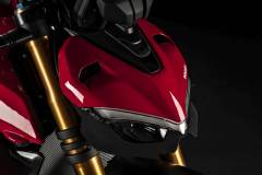 MY20_DUCATI_STREETFIGHER-V4-S_14_UC101697_Mid