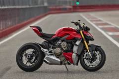 MY20_DUCATI_STREETFIGHTER-V4-S_AMBIENCE_43_UC101664_Mid