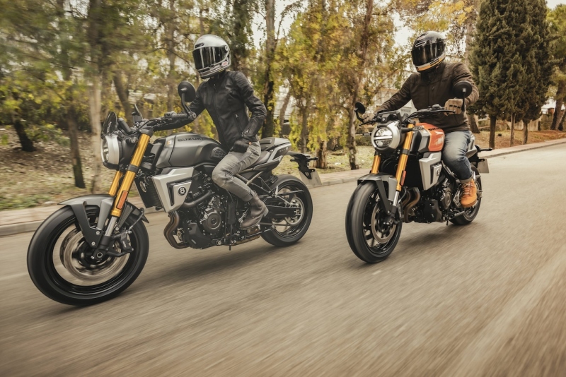 Suzuki-800-TT-T-2025-11