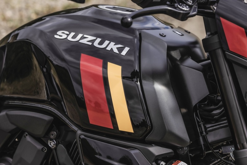 Suzuki-800-TT-T-2025-29