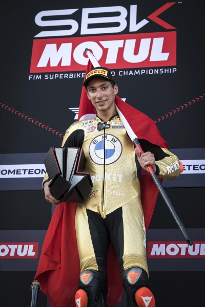 toprak-razgatlioglu-mistrz-swiata-wsbk-2024-jerez-hiszpania-fot-bmw-21