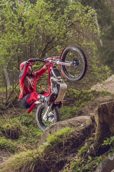 GasGas-Trial-TXT-2025-akcja-14