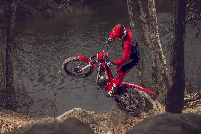 GasGas-Trial-TXT-2025-akcja-3