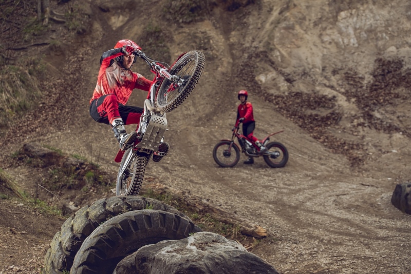 GasGas-Trial-TXT-2025-akcja-6