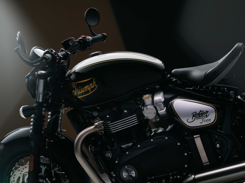 Triumph-Bobber-2025-7-Icon-Edition