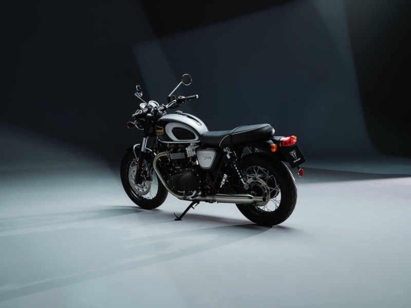 Triumph-Bonneville-T100-2025-3-Icon-Edition