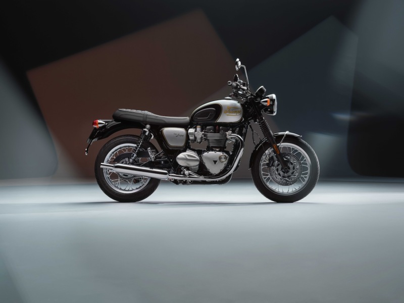 Triumph-Bonneville-T120-2025-1-Icon-Edition