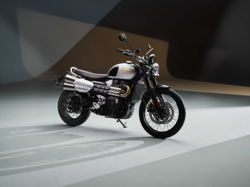 Triumph-Scrambler-1200-X-2025-2-Icon-Edition