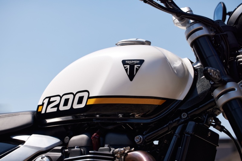 Triumph-OE_SpeedTwin1200_MY25_002480_JP